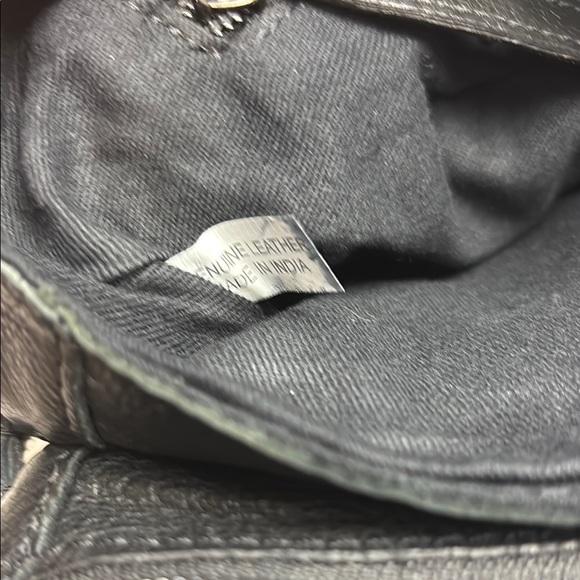 Vilenca Holland black crossbody - Picture 6 of 6